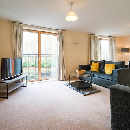 Huntley House Villa Milton Keynes Luaran gambar
